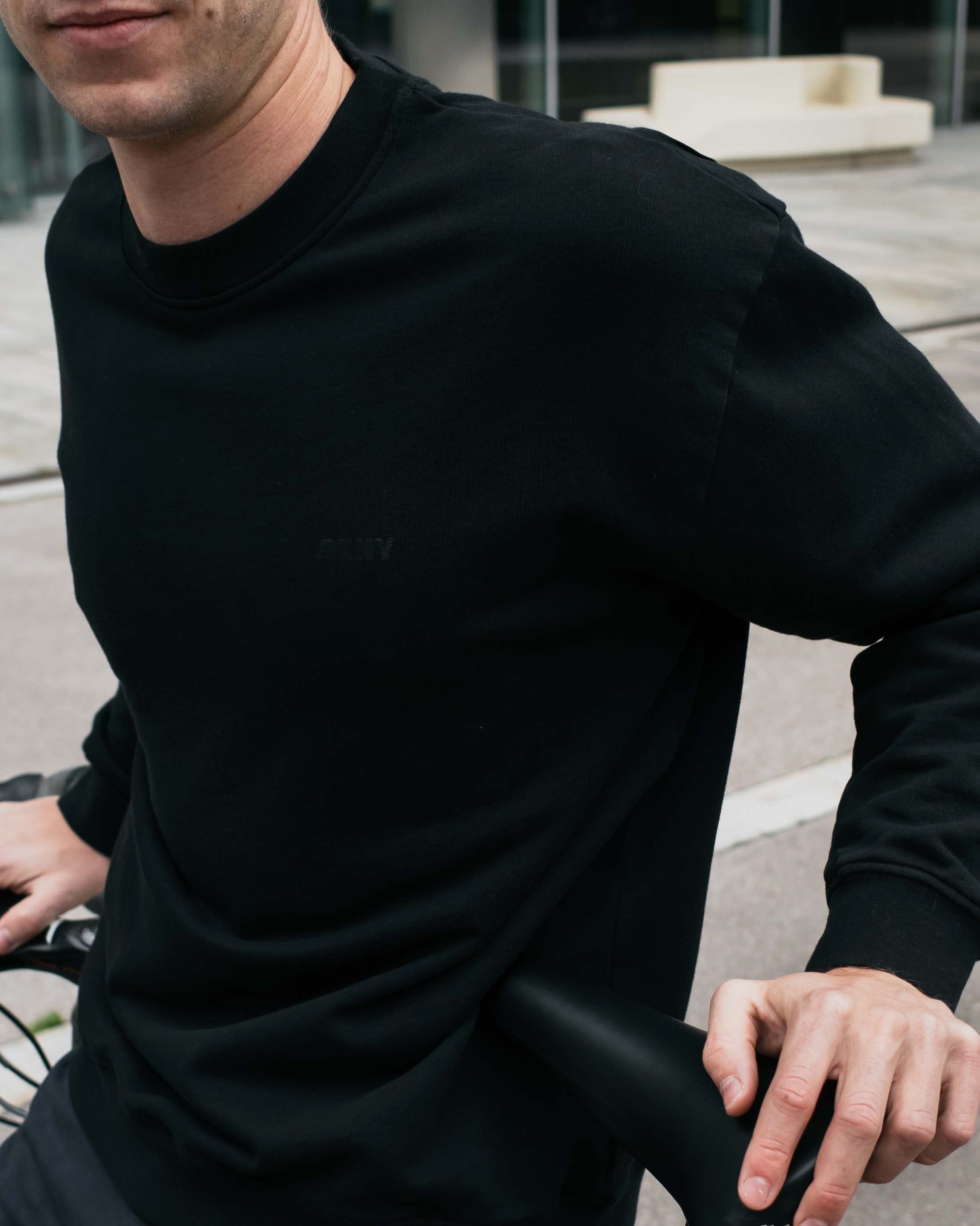 EC Oversize Sweater | black